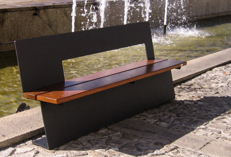 Banc Linha avec dossier.png